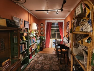 Dudley's Bookshop Cafe
