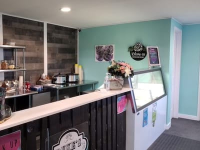 Duke's Sweets And Treat's