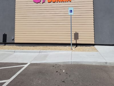 Dunkin Donuts Baskin-Robbins