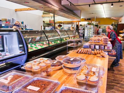 Dutch Country Market