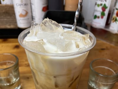 Dutchland Cream and Sugar