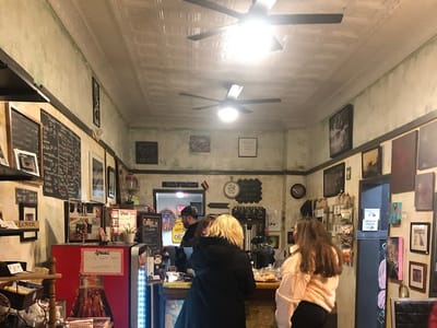 Dv8 Espresso Bar & Gallery