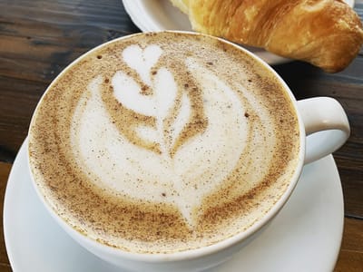 Eastlake Coffee & Cafe