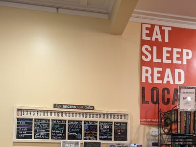 Editions - Coffee and Bookstore