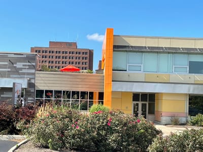 Einstein Bros. Bagels