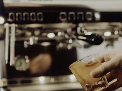 El Cafecito - The Little Coffee Shop