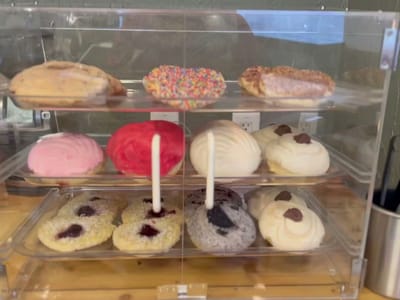 El Cafecito - The Little Coffee Shop