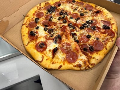 Eleon Pizza & Pastry