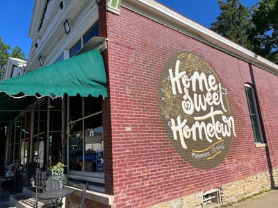 Eli's Coffee Shop - Metamora