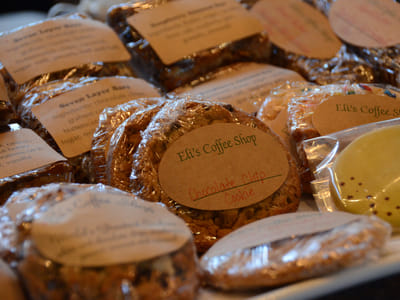 Eli's Coffee Shop - Tremont