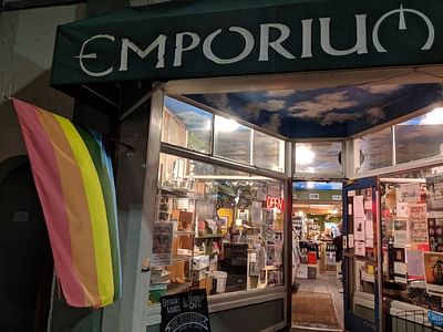 Emporium Wines & Underdog Café