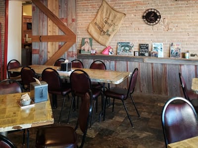 eMpTy Cup Coffee Bar and Bistro