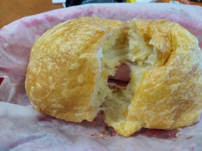 Encore Donuts & Bagels Cafe