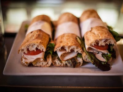 Esselon Café and Coffee Roasting