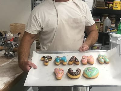 Expert donut making course