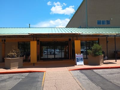 Explorers Cafe & Pizza Hut Express