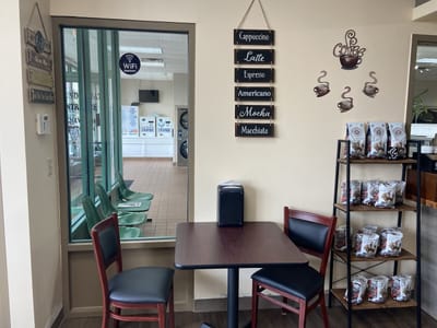 EXPRESS LAUNDROMAT & CAFE