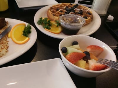 Extra Perks Coffee, Brunch & Bubble Tea