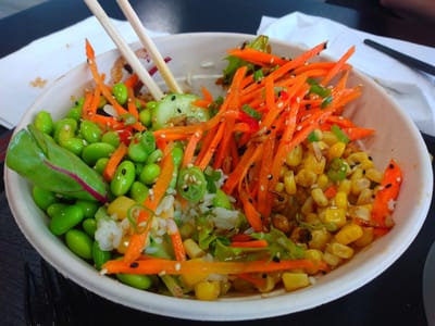 F&F Poke Bowl - Peach St.