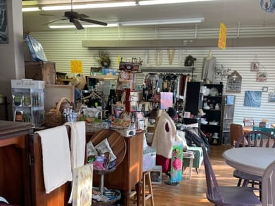 Fala's Treasures & Coffee House