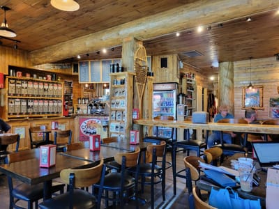 Far-North Coffee Lodge