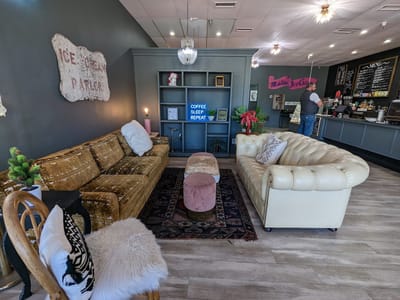 Farmhouse Coffee & Cream