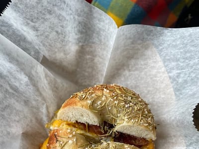 Fiona's Coffee Bar & Bakery