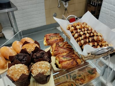 Flat White Coffee, Cypress