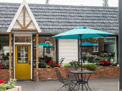 Flowers Decor & More...