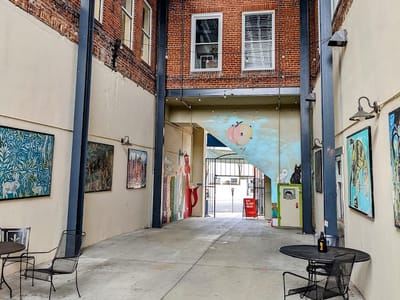 Footnote Coffee & Cocktails