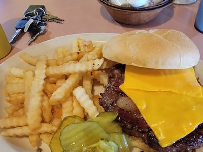 Four Corners Restaurant & Bar