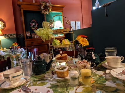 Four Seasons Tea Room