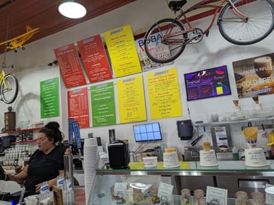 Frannie's Cones and Coffee