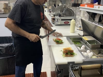 Friend's Coffee Shop