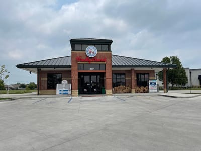 Friendly Market Veterans Memorial Pkwy