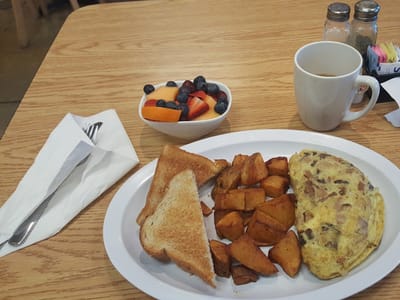 Frittata Caffe & Bistro - European Market