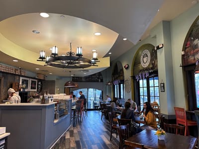 Frogg Coffee Bar & Crêperie