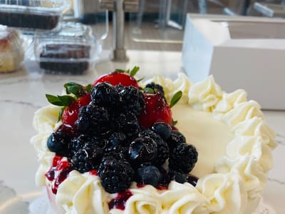 Frosty's Sweets & Eats