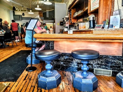 Full Circle Café & Espresso Bar