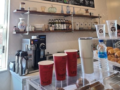 Georges Coffee @ 121