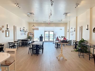 Georges Coffee @ 121