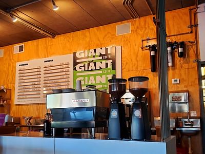 Giant Coffee