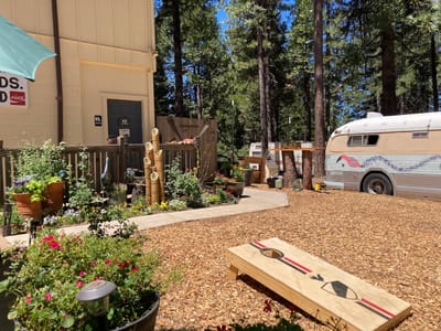 Gibson's Roadhouse Cafe