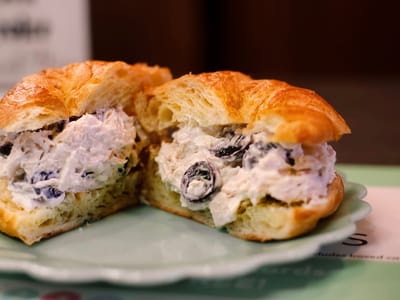 Gingersnaps Coffeehouse & Cafe