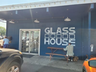 Glass House Coffee & Kitchen