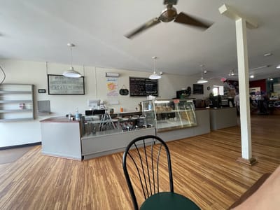 Glen Mountain Market Bakery & Deli