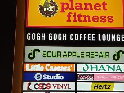 Gogh Gogh Coffee Lounge