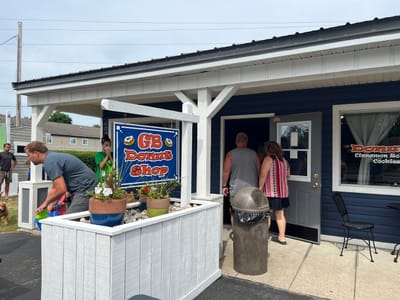Golden Bakery Coffee and Donuts