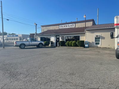 Golden Glaze Bakery & Deli