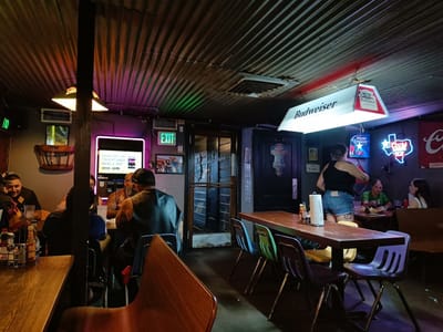 GoldenLight Cafe & Cantina